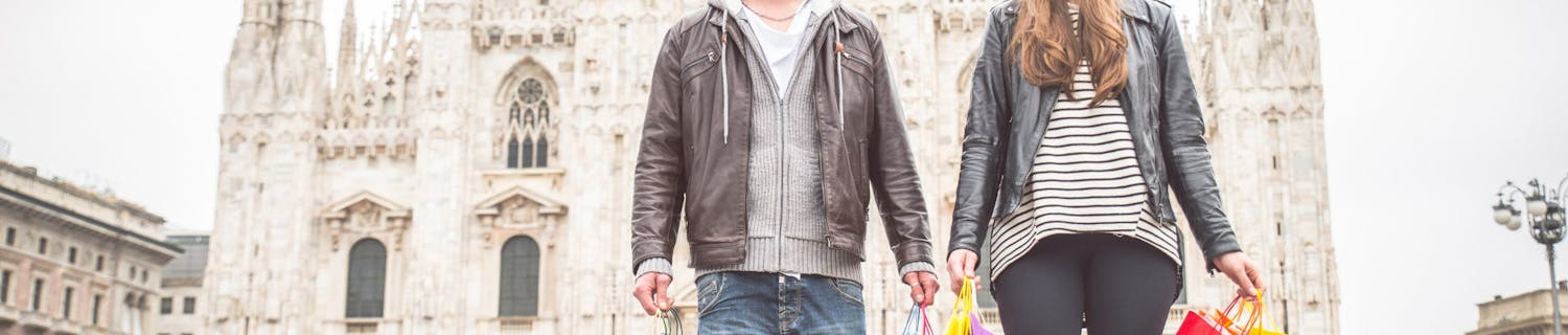 Lomakuvia ilman muita turisteja Kun muun väen poistaa valokuvasta, varsinaiset kohteet korostuvat.